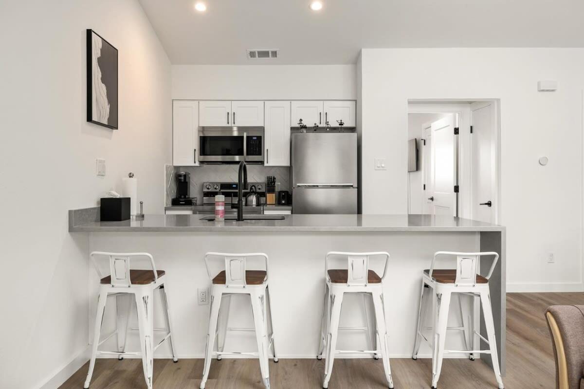New Luxury Bungalow Zilker & Barton Springs Остин Экстерьер фото